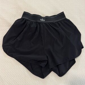 ALO Yoga Black Women's Shorts